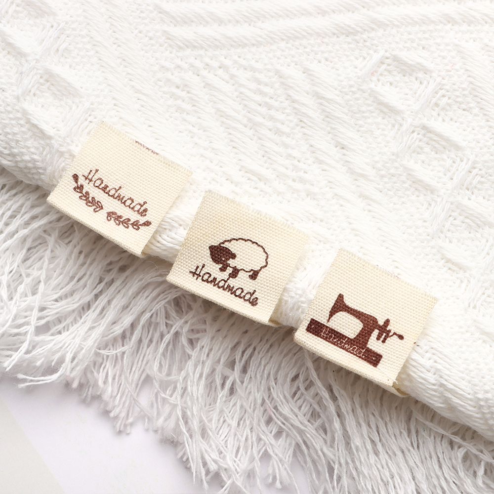 Sewing machine Woven Knitted S - đánh giá và giá Sewing Label